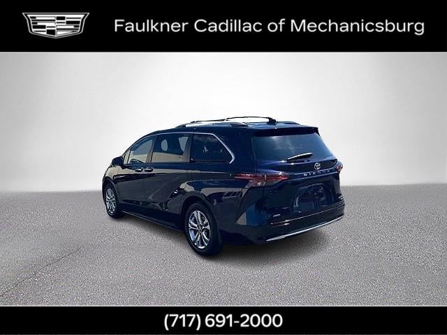 2023 Toyota Sienna Platinum