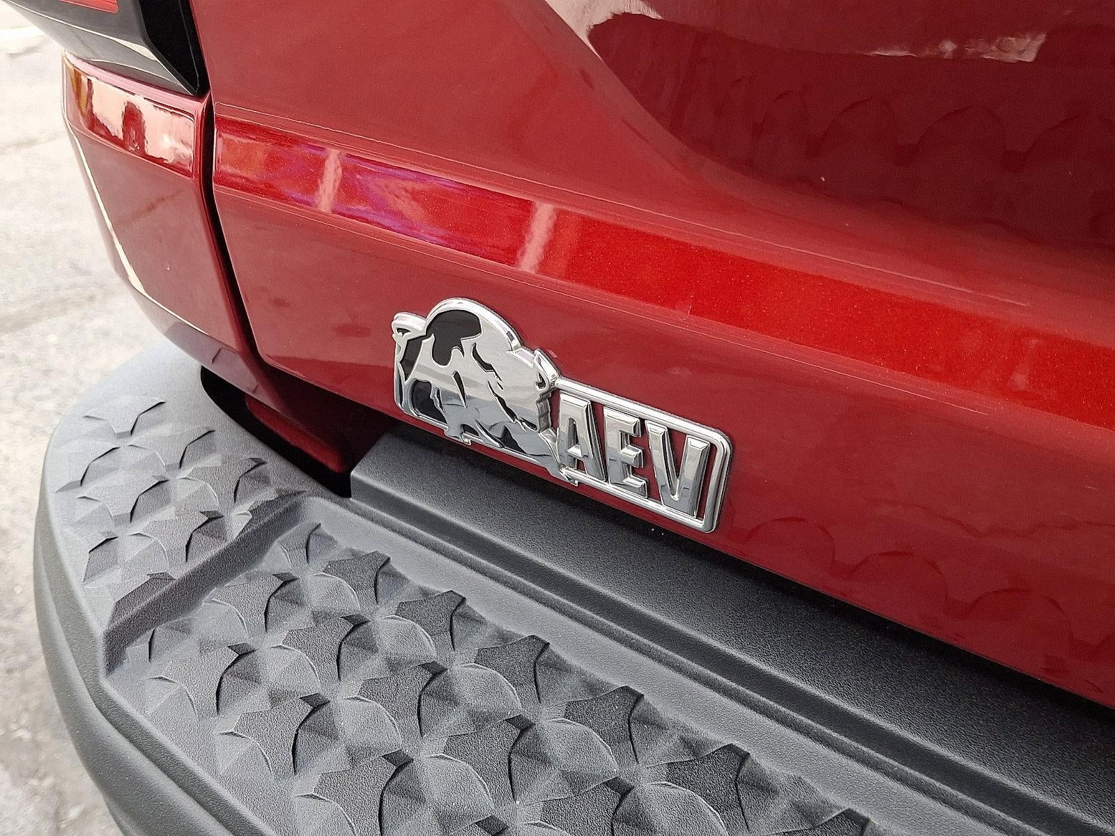 2024 GMC Canyon Crew Cab Short Box 4-Wheel Drive AT4X