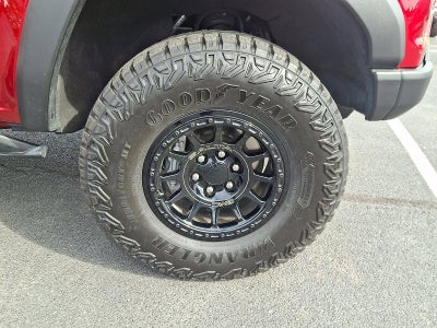 2024 GMC Canyon Crew Cab Short Box 4-Wheel Drive AT4X