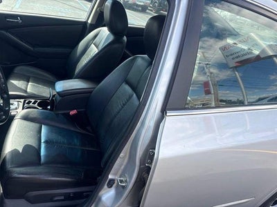 2012 Nissan Altima 4dr Sdn I4 CVT 2.5 SL