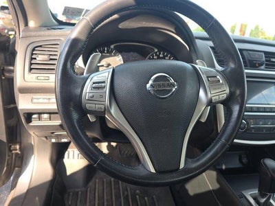 2017 Nissan Altima 2017.5 2.5 SR Sedan