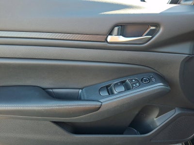 2024 Nissan Altima 2.5 SV Sedan