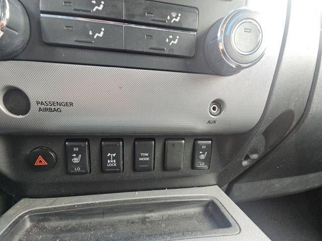 2008 Nissan Titan 4WD Crew Cab Short Bed PRO-4X