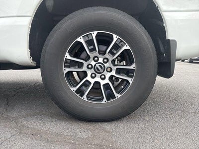 2023 Nissan Titan 4x4 Crew Cab SV