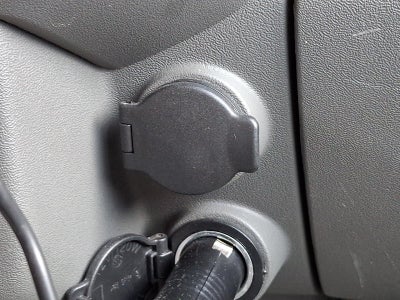 2016 Nissan Frontier 4WD Crew Cab SWB Auto SV