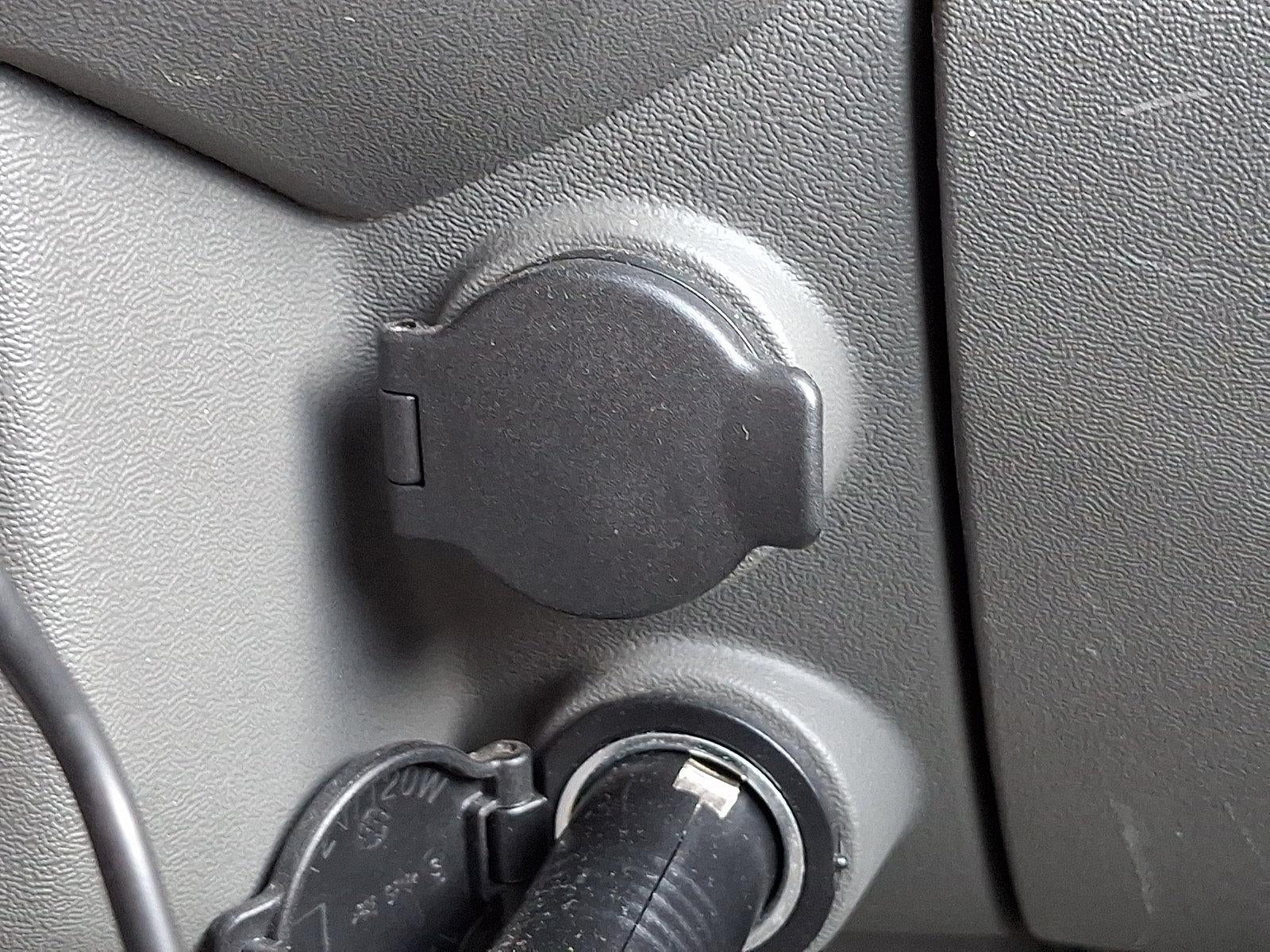 2016 Nissan Frontier 4WD Crew Cab SWB Auto SV