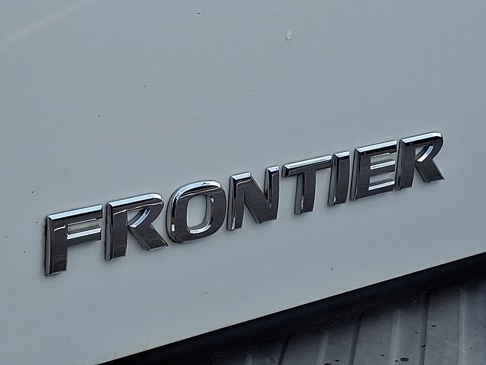2016 Nissan Frontier 4WD Crew Cab SWB Auto SV