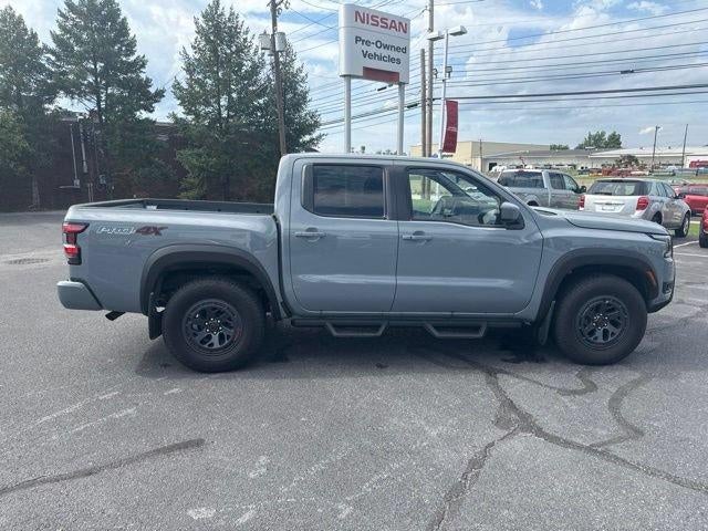 2025 Nissan Frontier Crew Cab 4x4 PRO-4X