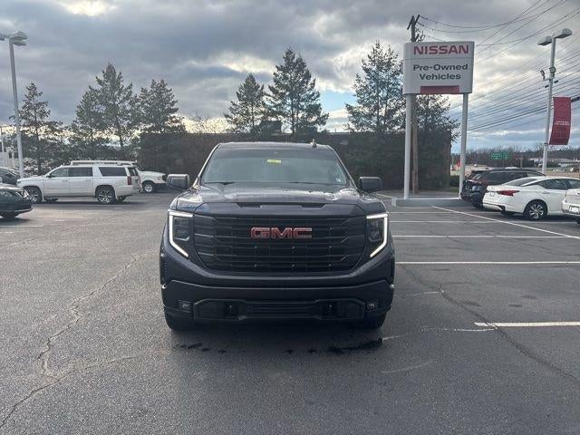 2022 GMC Sierra 1500 Crew Cab Short Box 4-Wheel Drive Elevation 3SB