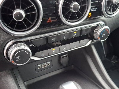 2023 Nissan Sentra SV CVT