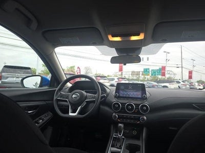 2023 Nissan Sentra SV CVT