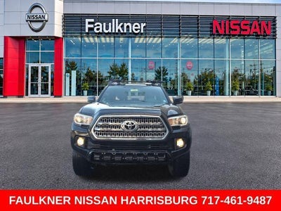 2017 Toyota Tacoma TRD Off Road Double Cab 5' Bed V6 4x4 AT (Natl)