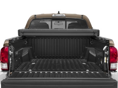 2017 Toyota Tacoma TRD Off Road Double Cab 5' Bed V6 4x4 AT (Natl)