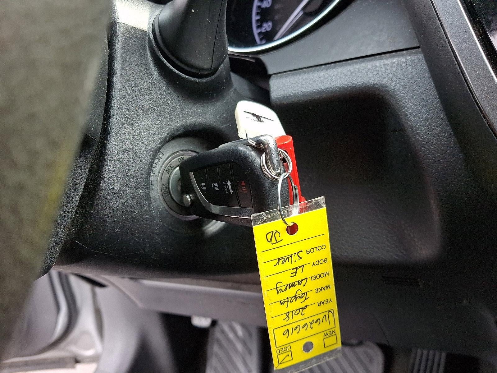 2018 Toyota Camry LE Auto (SE)