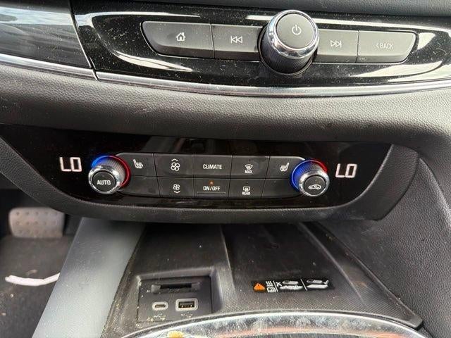 2024 Buick Enclave Essence AWD
