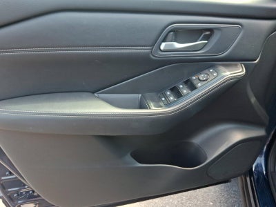 2024 Nissan Rogue AWD SV