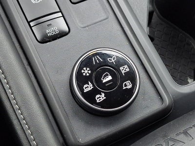 2024 Nissan Pathfinder S 4WD