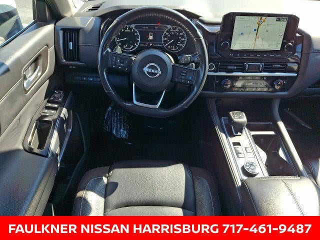 2024 Nissan Pathfinder SL 4WD