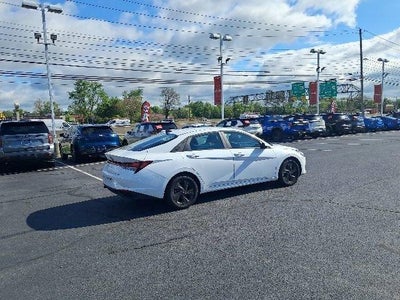 2021 Hyundai ELANTRA SEL IVT