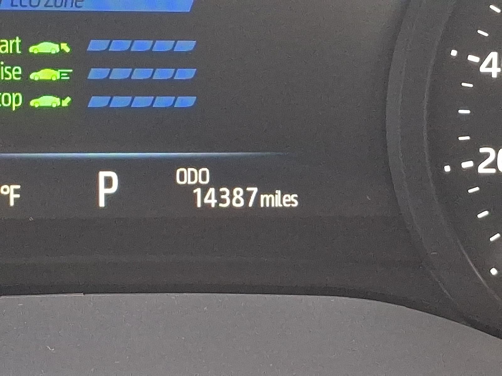 2026 Toyota Sienna XLE FWD 7-Passenger (Natl)