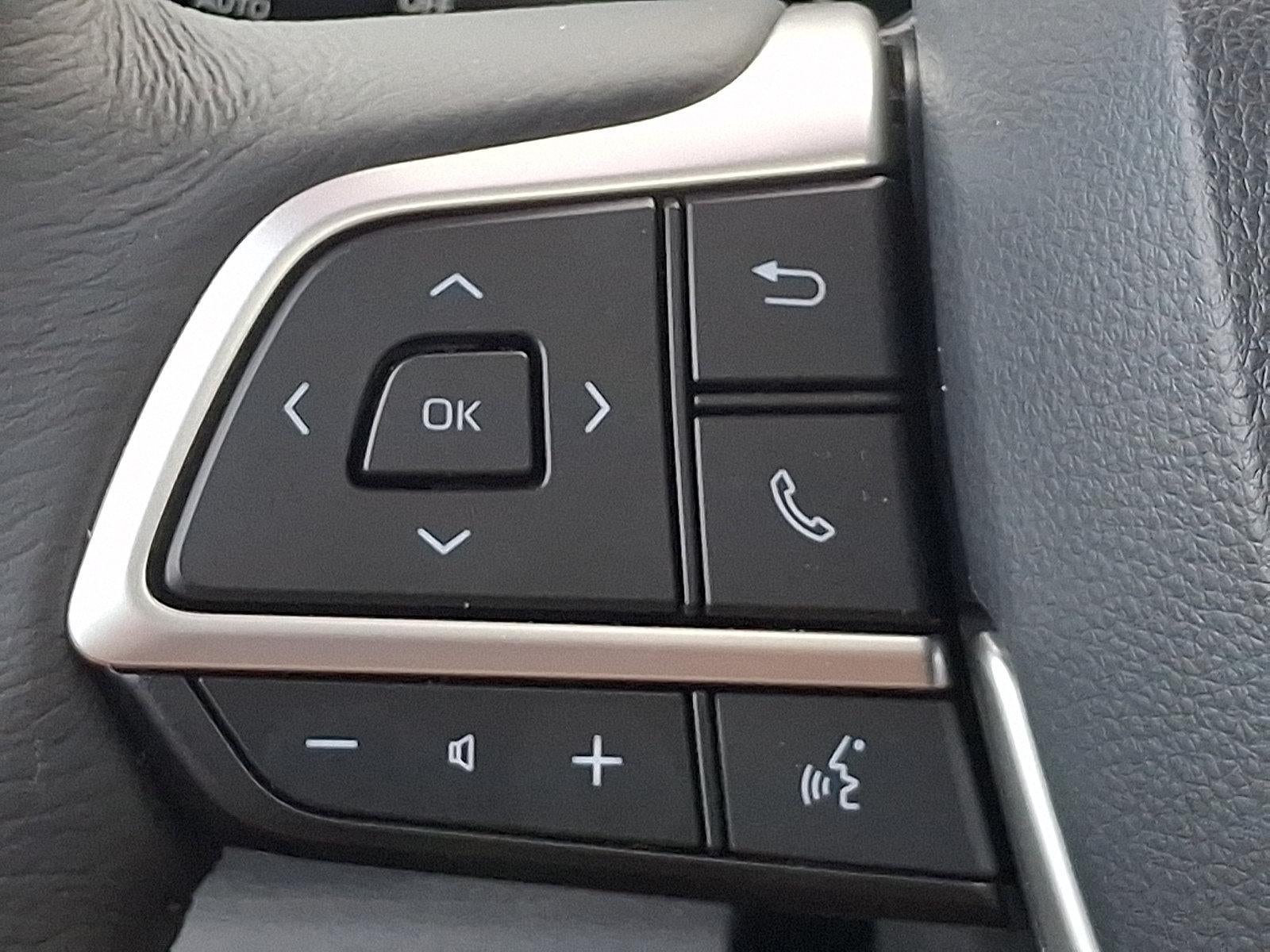 2026 Toyota Sienna XLE FWD 7-Passenger (Natl)