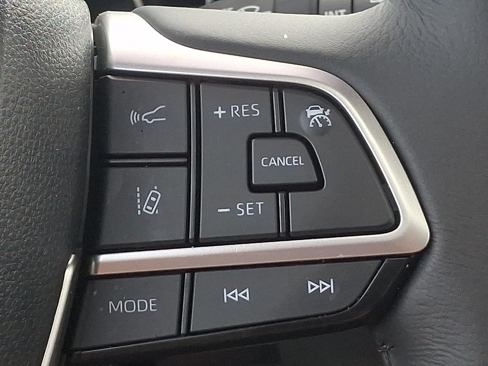 2026 Toyota Sienna XLE FWD 7-Passenger (Natl)