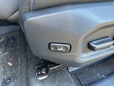 2023 Toyota Sequoia Platinum 4WD (Natl)