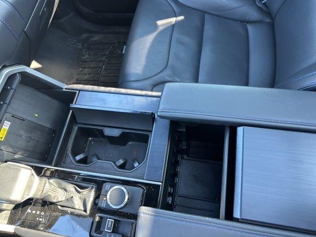 2023 Toyota Sequoia Platinum 4WD (Natl)