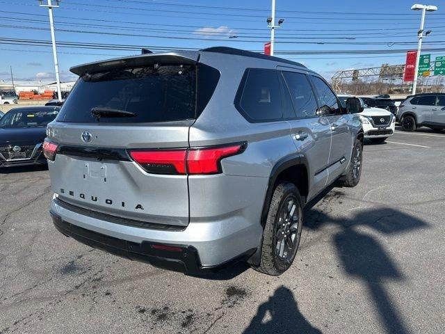 2023 Toyota Sequoia Platinum 4WD (Natl)