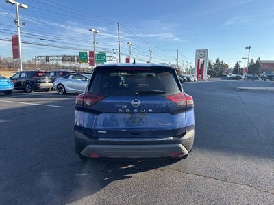 2022 Nissan Rogue AWD SV
