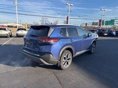 2022 Nissan Rogue AWD SV