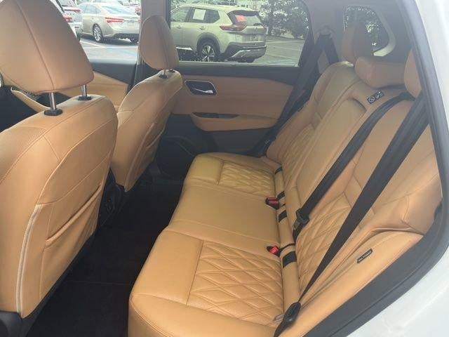 2023 Nissan Rogue AWD Platinum