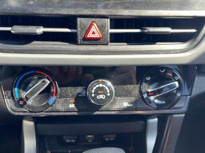 2025 Kia Seltos LX IVT AWD