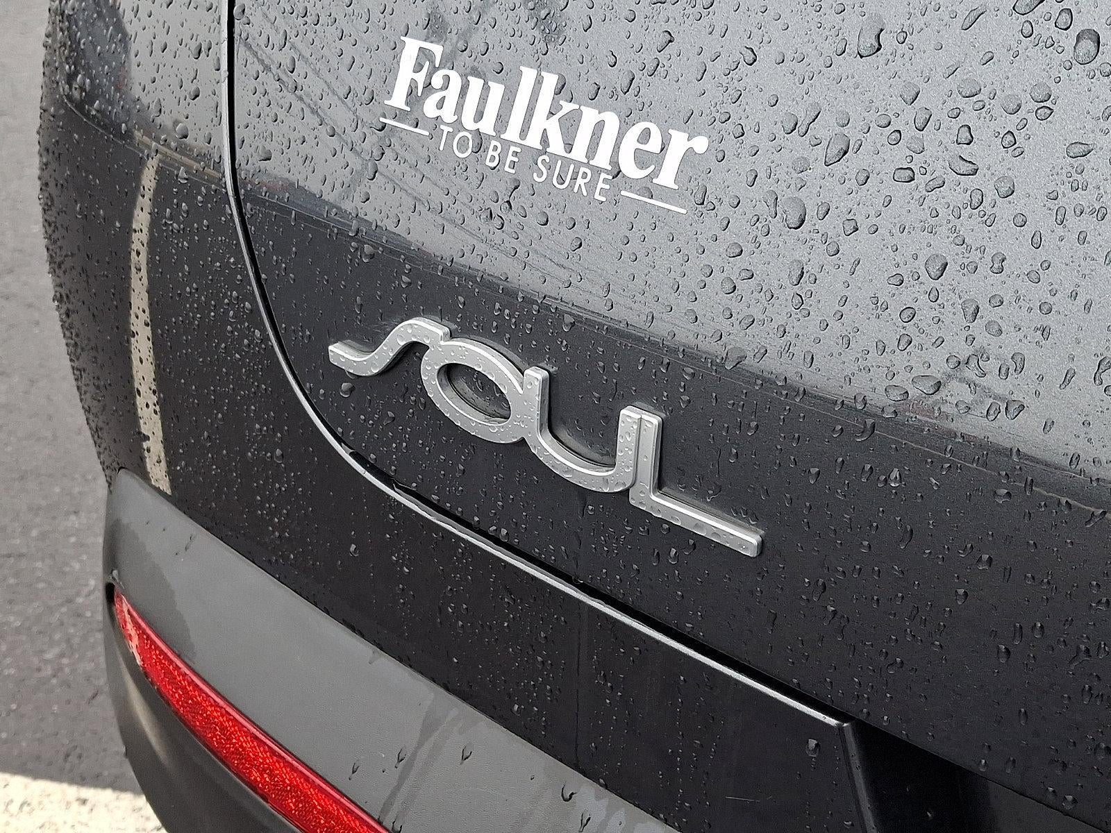 2022 Kia Soul LX IVT