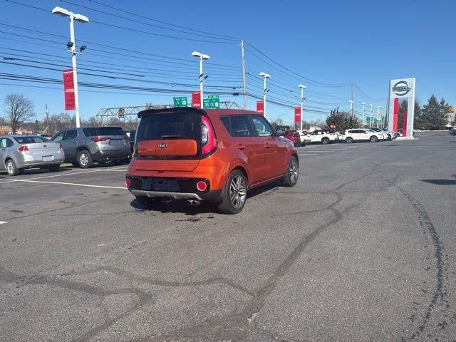 2018 Kia Soul ! Auto