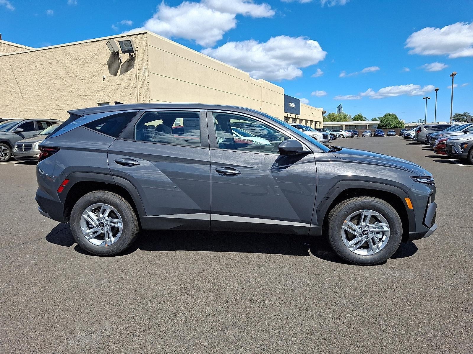 2026 Hyundai TUCSON SE AWD
