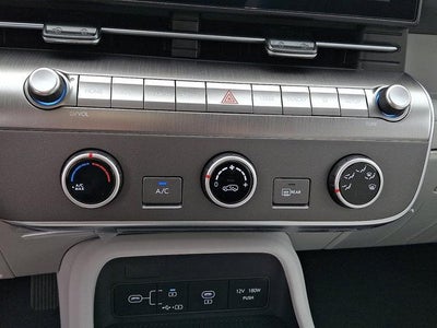 2026 Hyundai KONA SE AWD