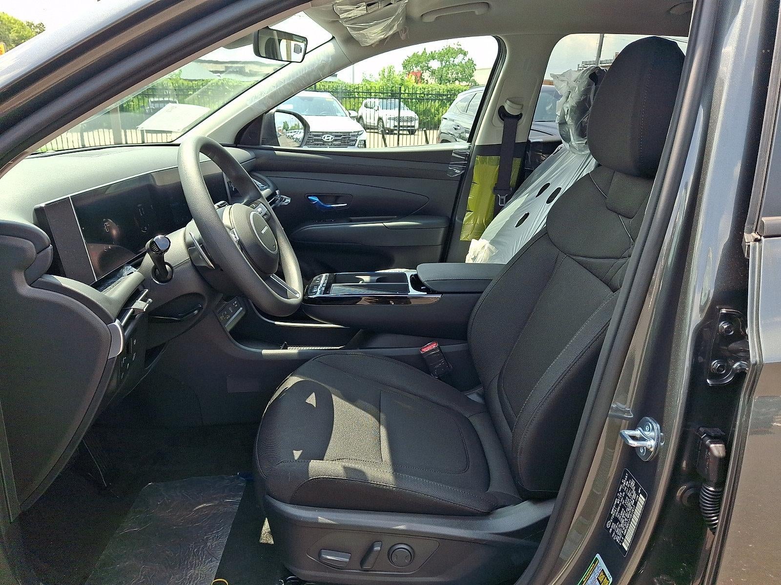 2026 Hyundai TUCSON HYBRID SEL AWD