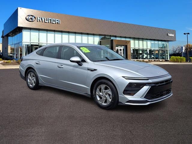 2025 Hyundai SONATA SE