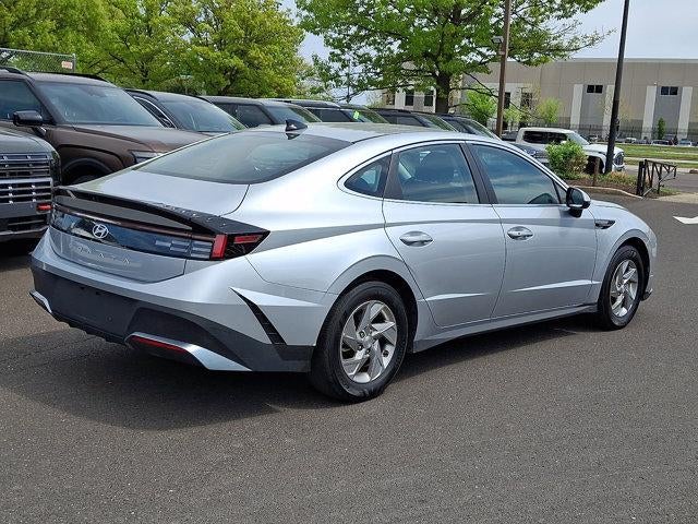 2025 Hyundai SONATA SE