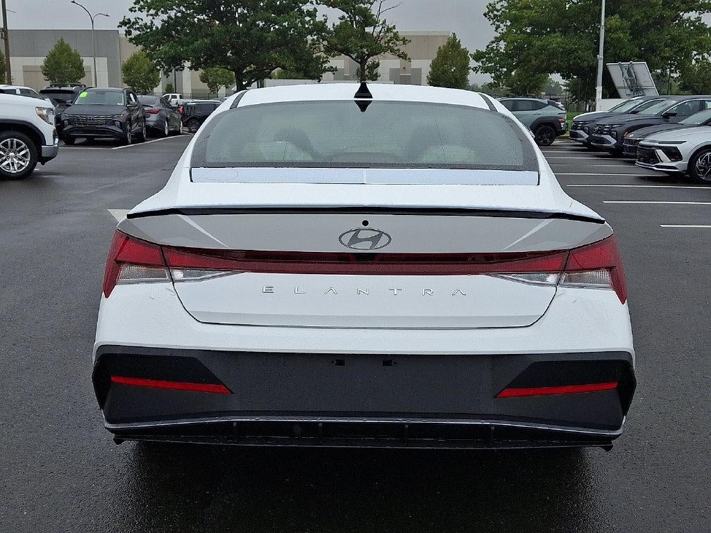 2026 Hyundai ELANTRA SEL Sport Plus
