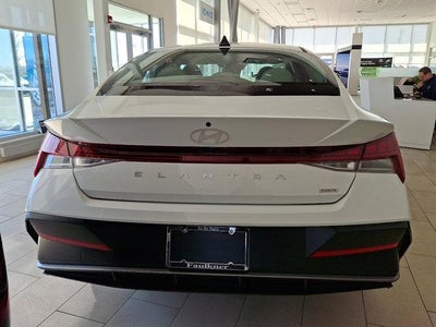 2025 Hyundai ELANTRA HYBRID Limited