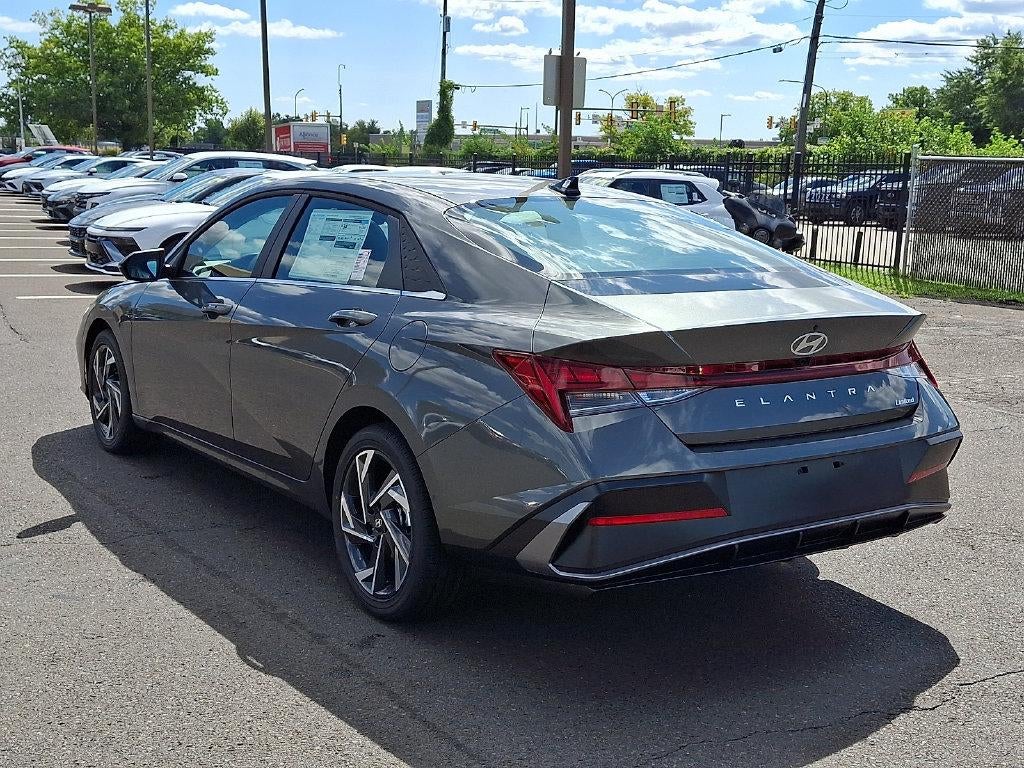 2026 Hyundai ELANTRA Limited