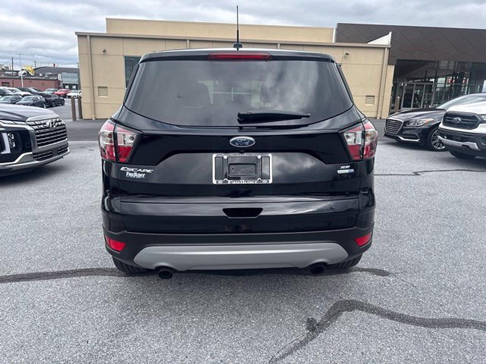 2017 Ford Escape SE - Photo 6