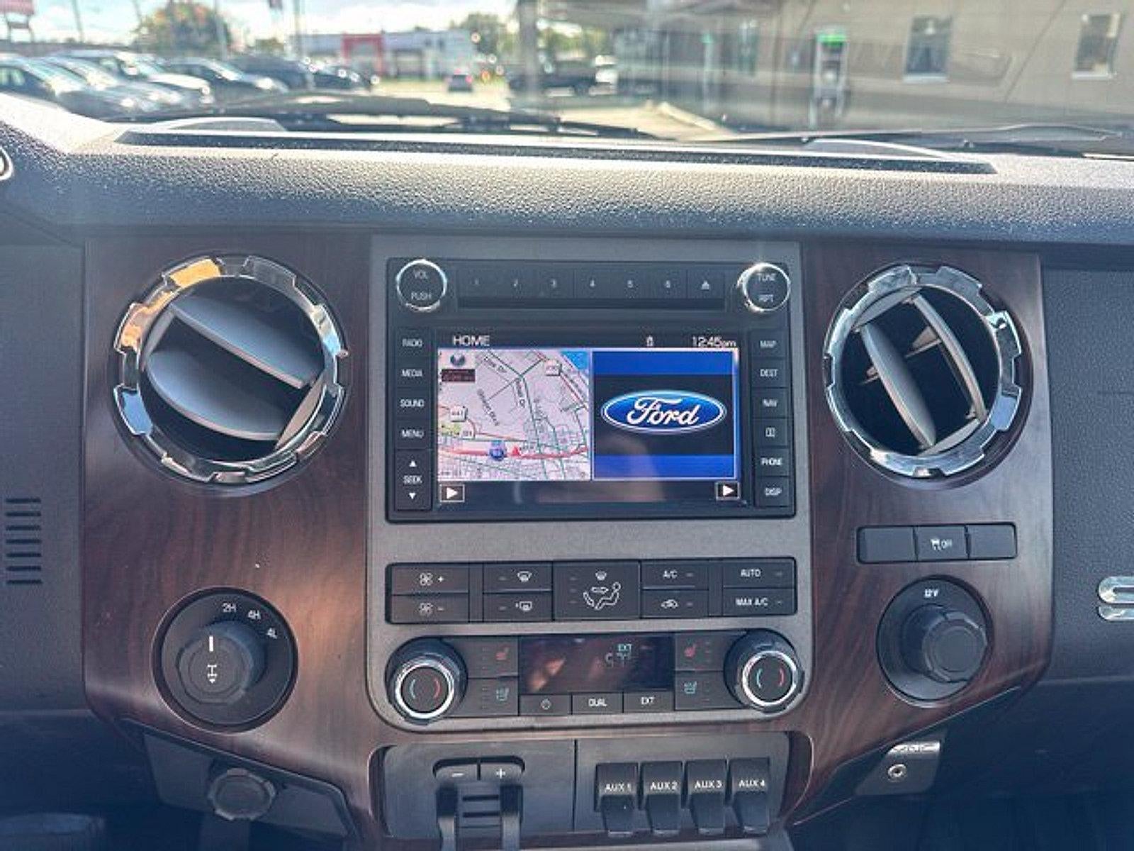 2011 Ford F-350 Super Duty Lariat - Photo 13