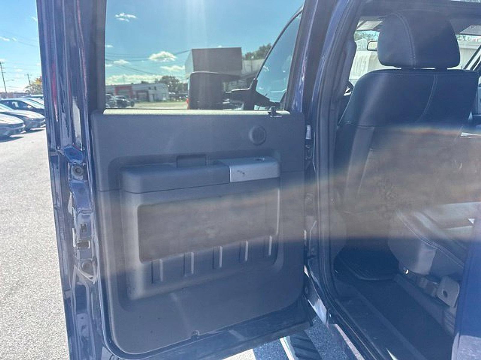 2011 Ford F-350 Super Duty Lariat - Photo 18