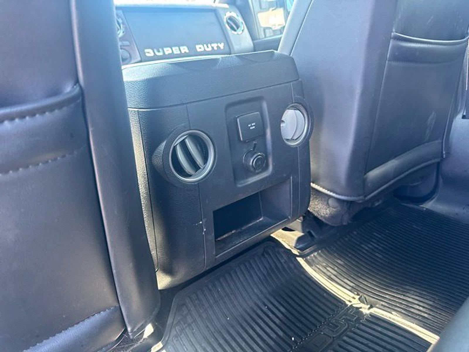 2011 Ford F-350 Super Duty Lariat - Photo 21