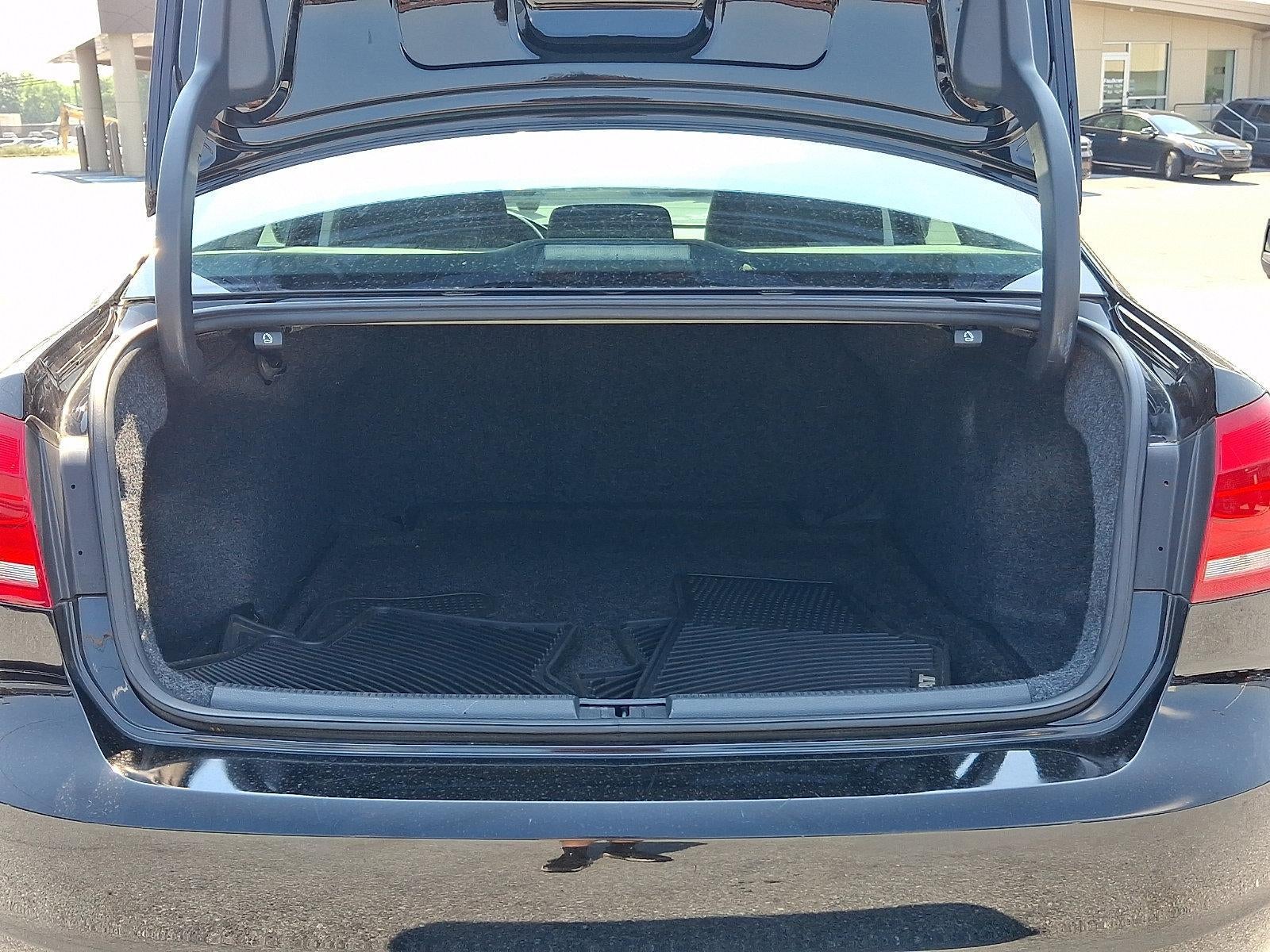 2014 Volkswagen Passat S