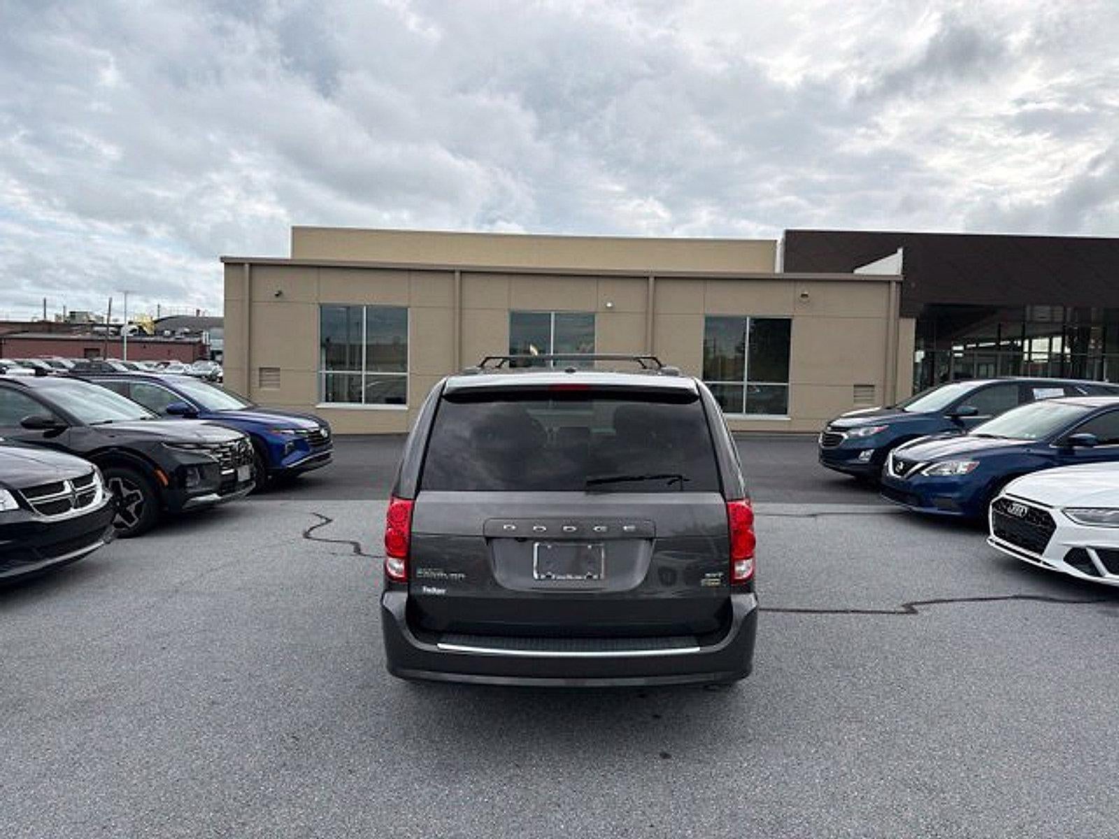 2019 Dodge Grand Caravan SXT - Photo 10