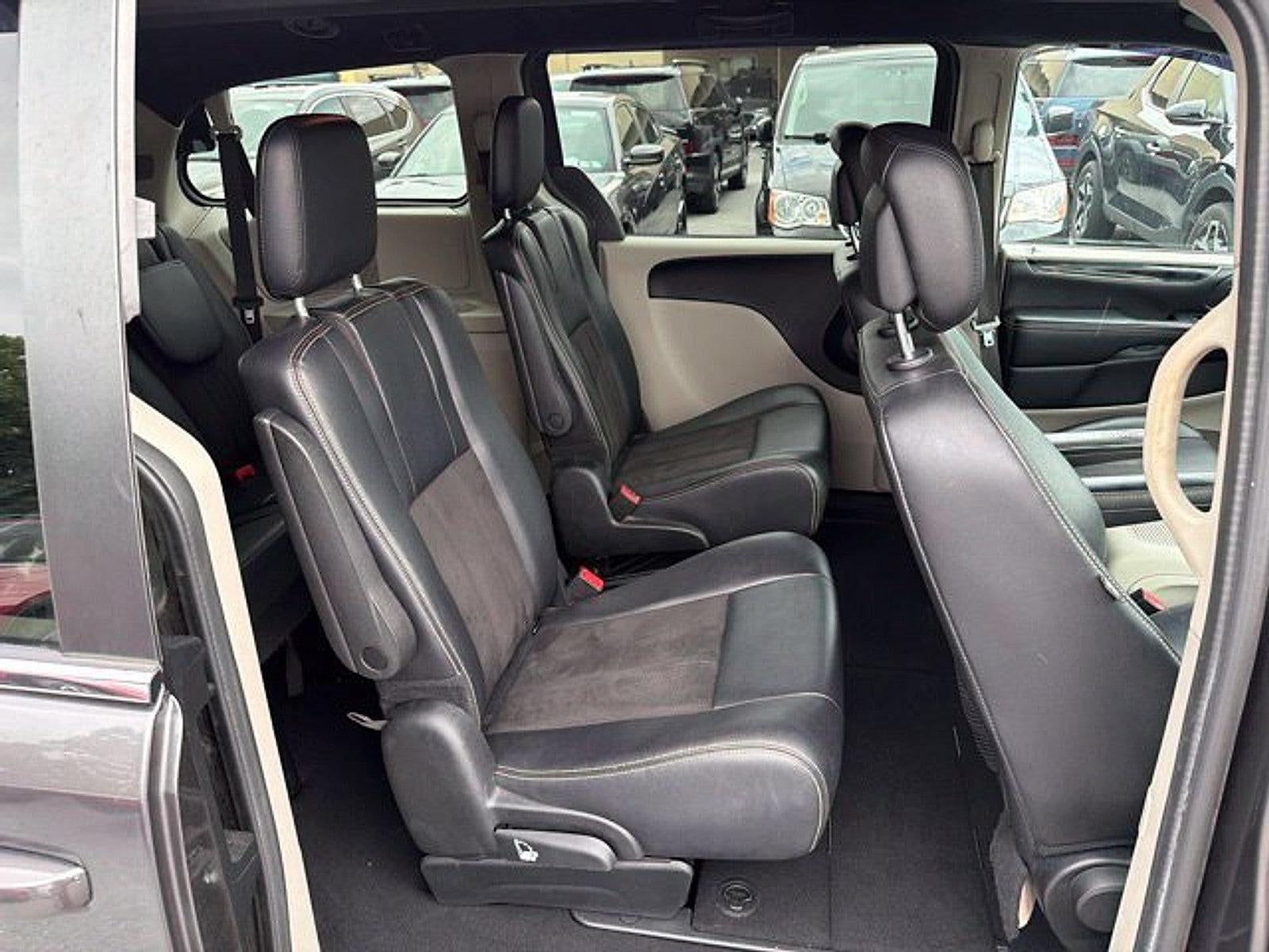 2019 Dodge Grand Caravan SXT - Photo 18
